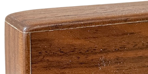 FURNIER OBERFLÄCHE – Eckdetail